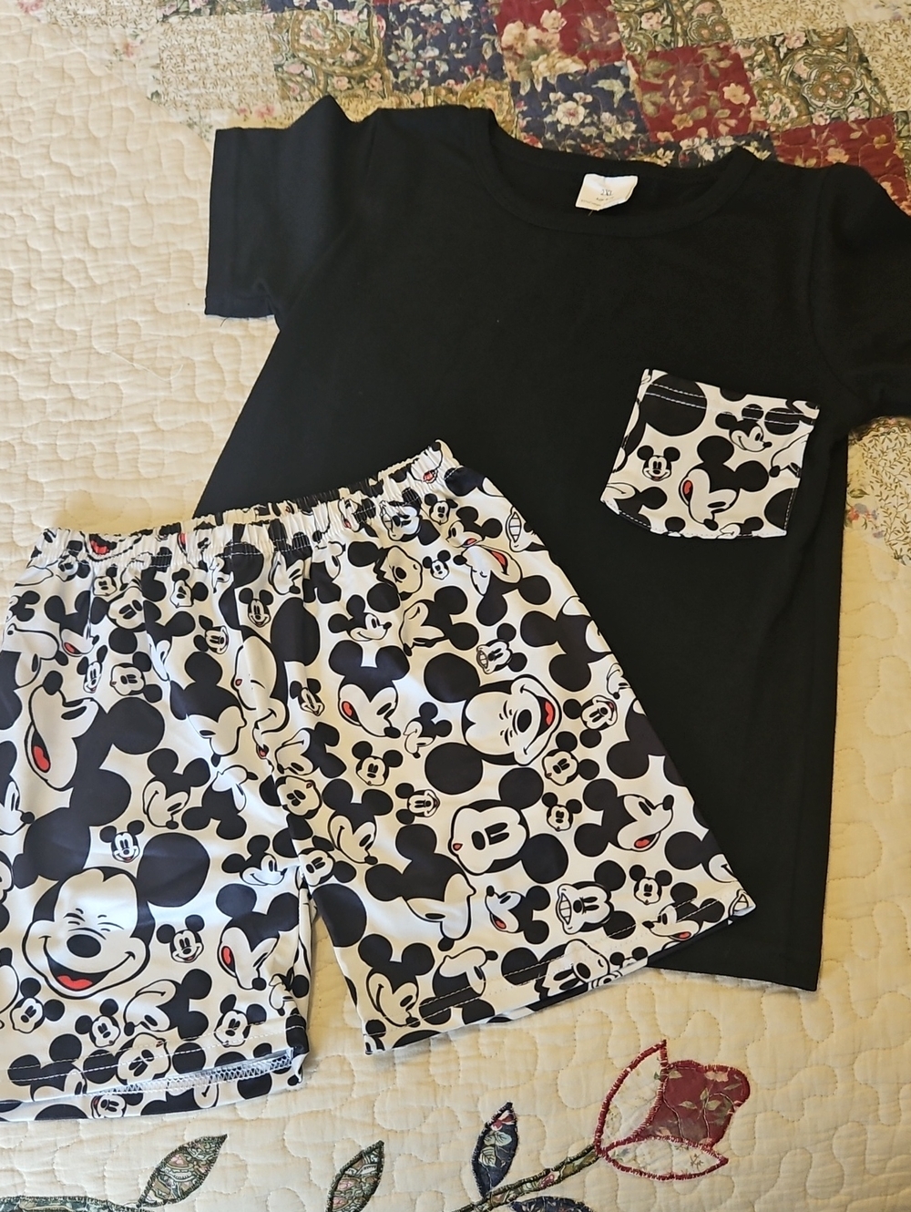 Kids Black Mickey Mouse Pocket Short Set